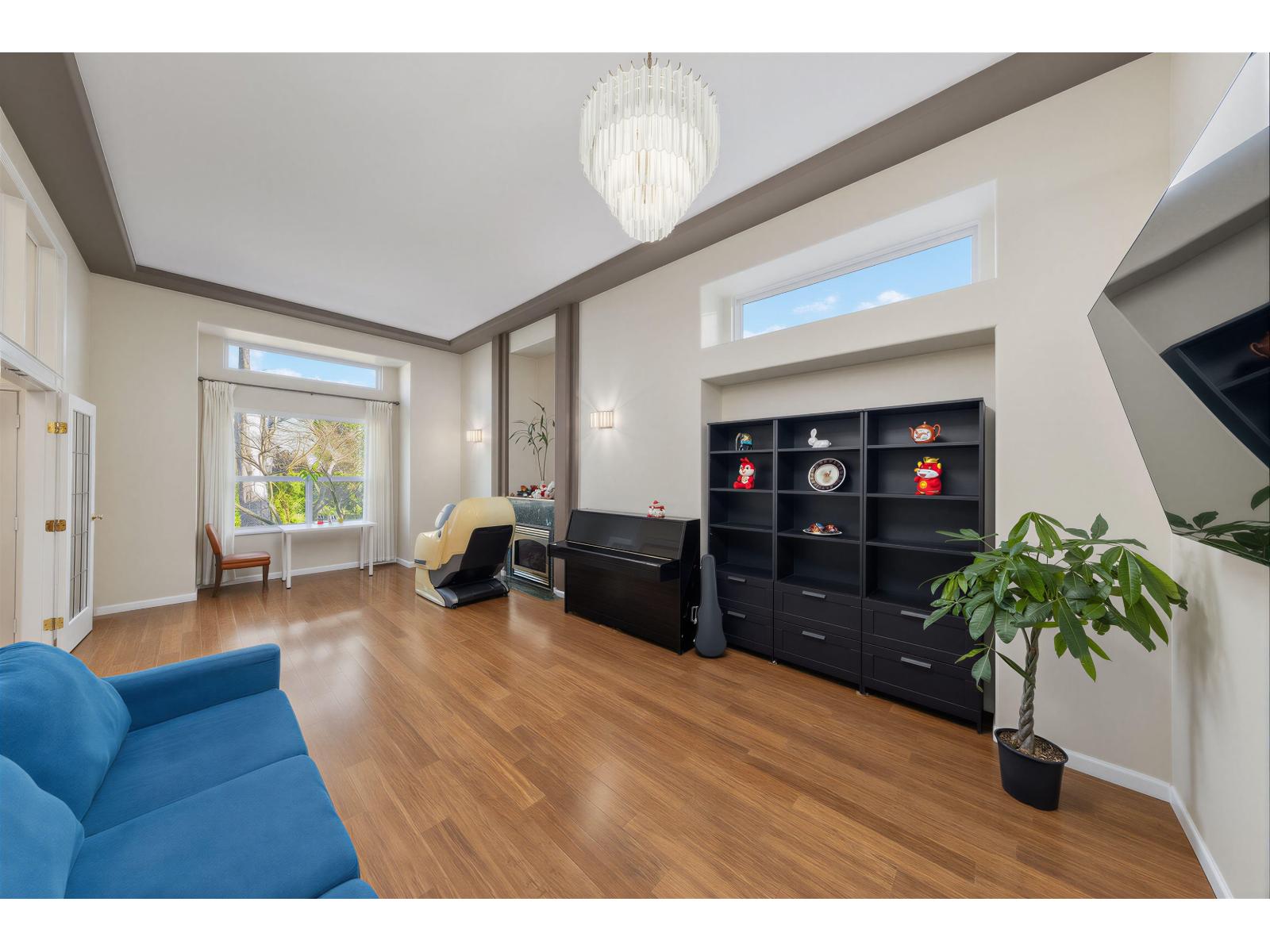 8067 162b Street, Surrey, British Columbia  V4N 0J7 - Photo 11 - R3091108