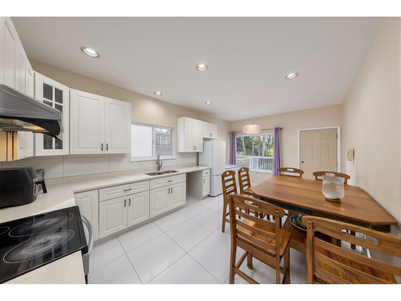 8067 162b Street, Surrey, British Columbia  V4N 0J7 - Photo 17 - R3091108