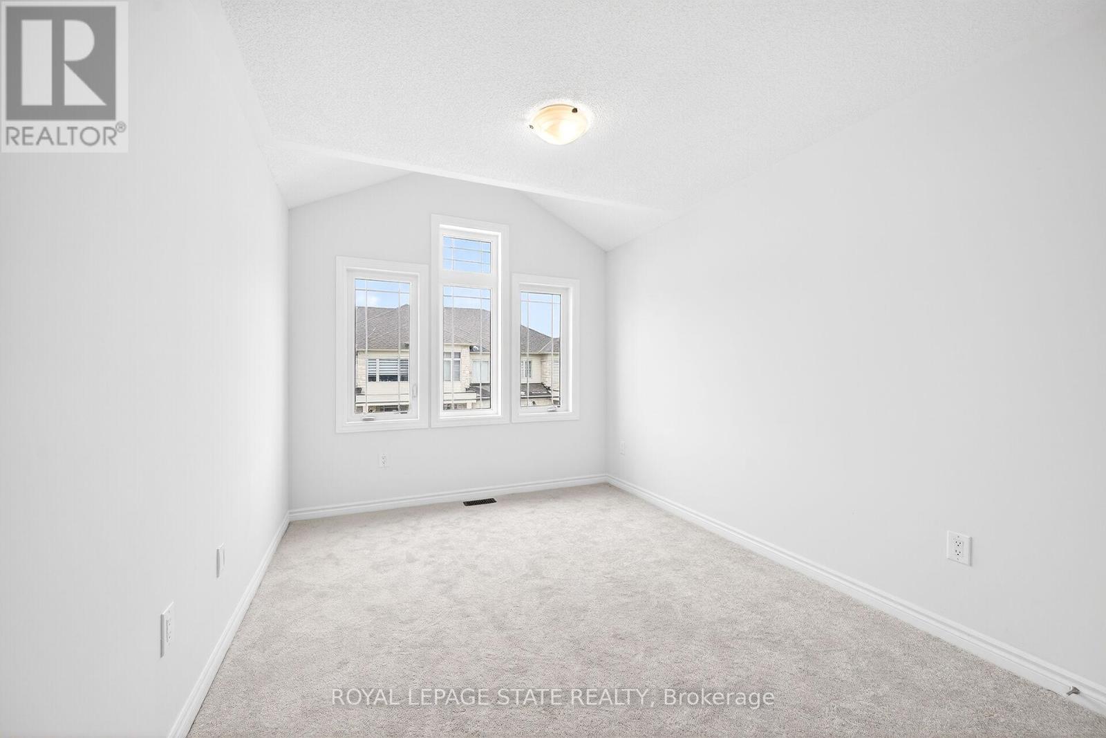 33 Admiral Road, Welland, Ontario  L3B 0H4 - Photo 25 - X12799926