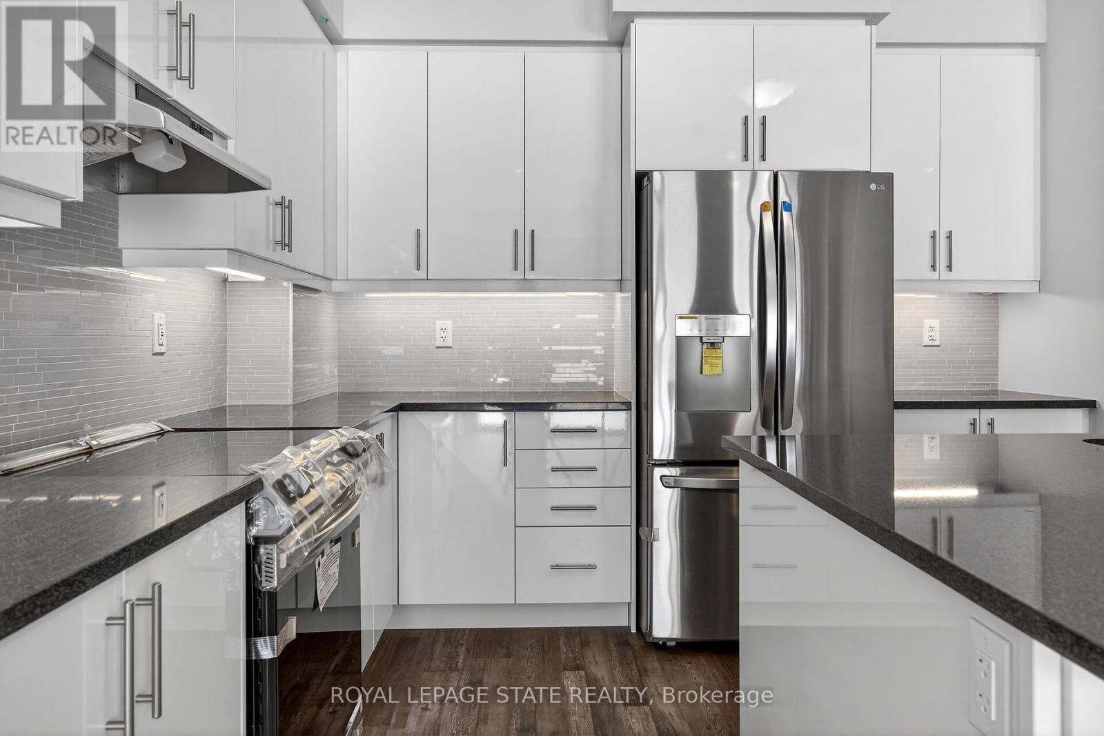 33 Admiral Road, Welland, Ontario  L3B 0H4 - Photo 7 - X12799926