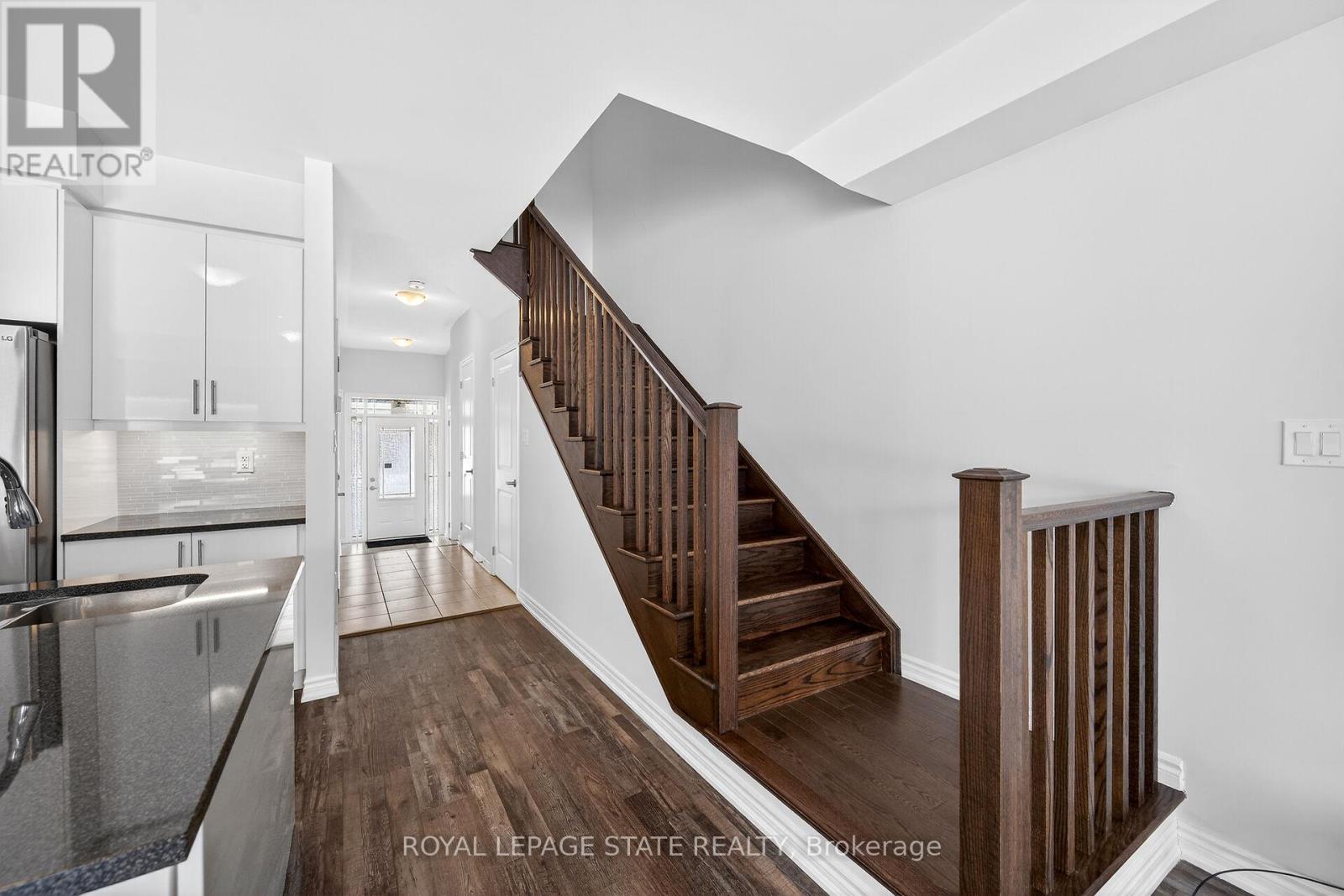 33 Admiral Road, Welland, Ontario  L3B 0H4 - Photo 14 - X12799926