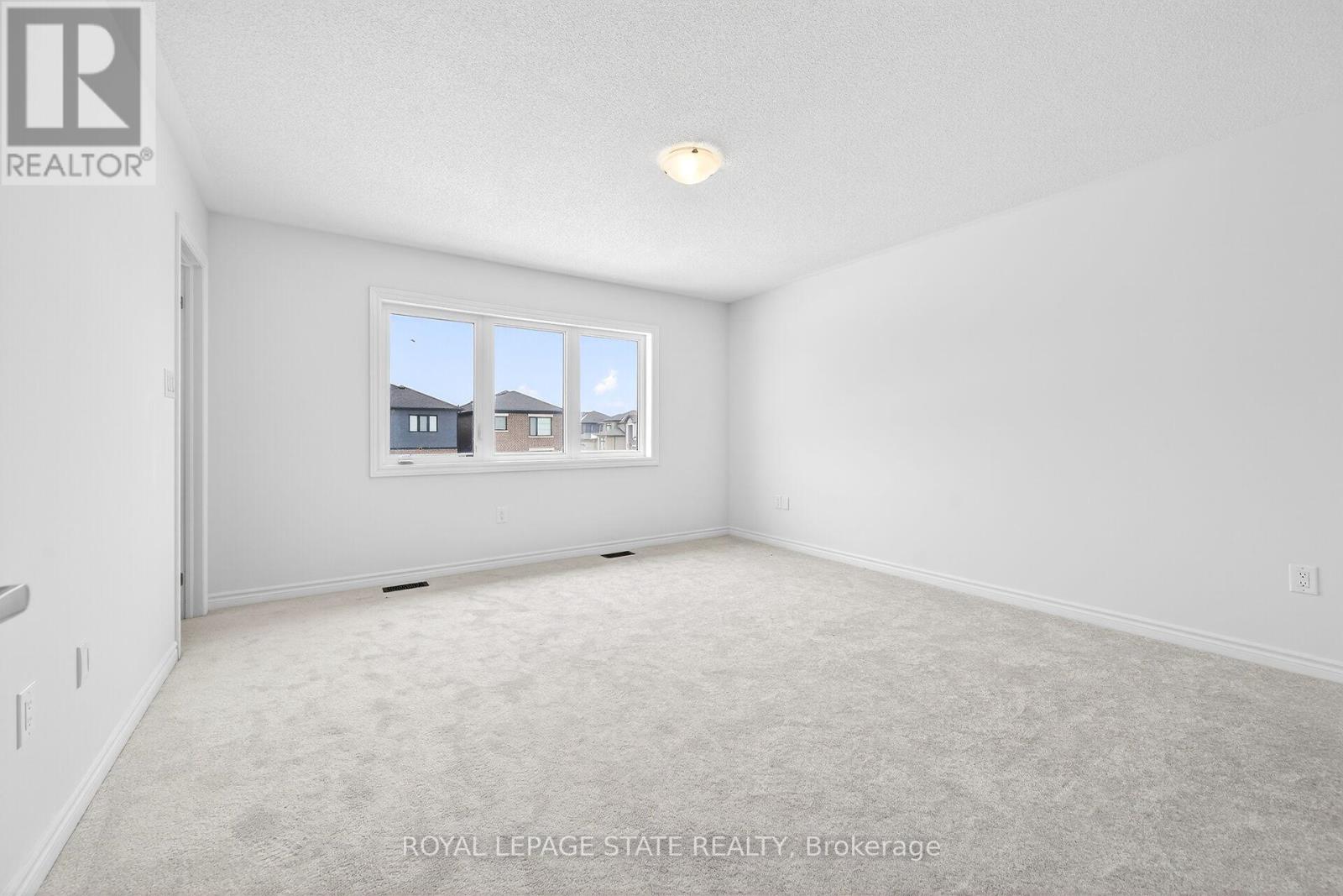 33 Admiral Road, Welland, Ontario  L3B 0H4 - Photo 23 - X12799926