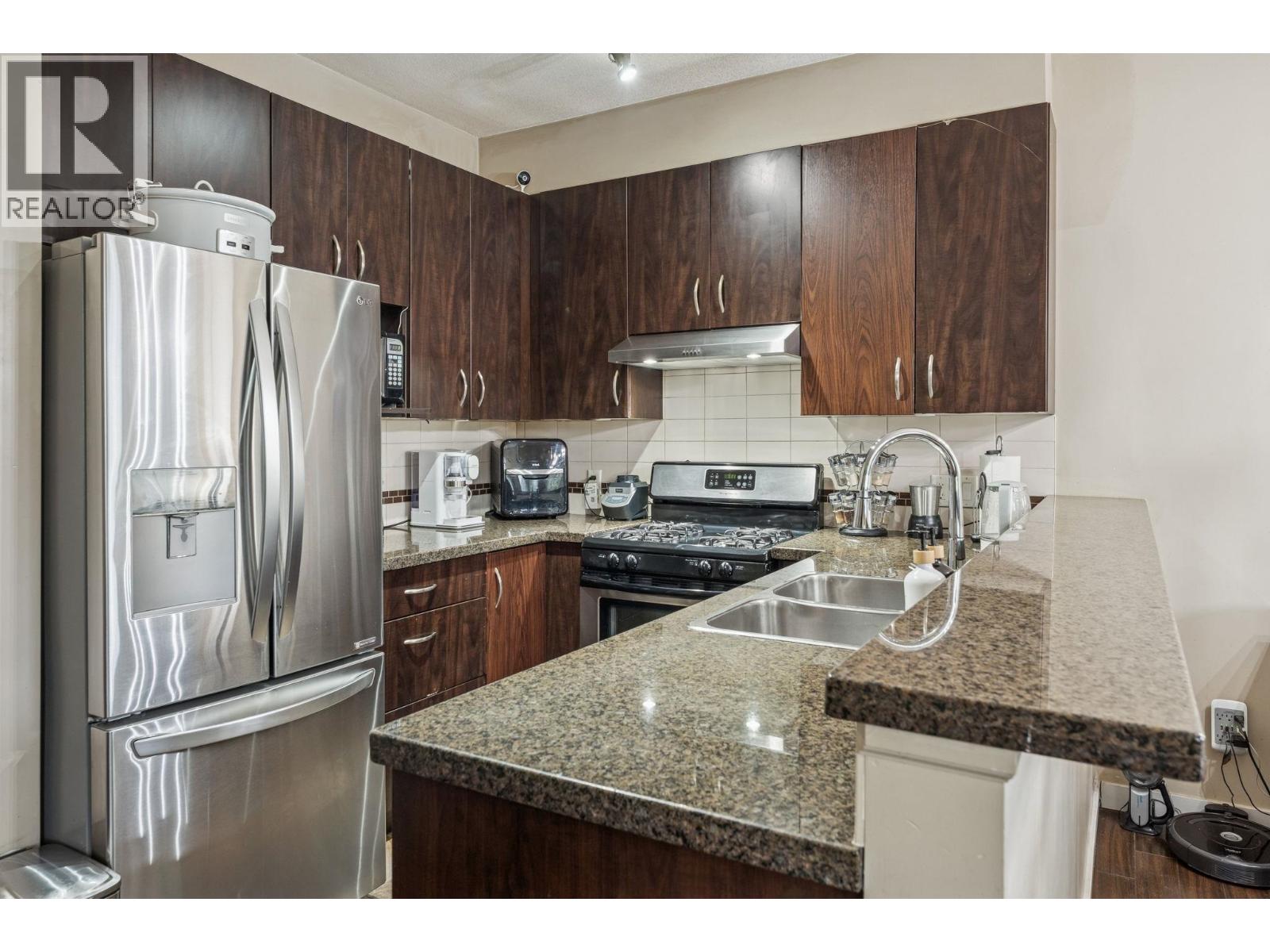 22337 Sharpe Avenue, Richmond, British Columbia  V6V 3C5 - Photo 15 - R3091397