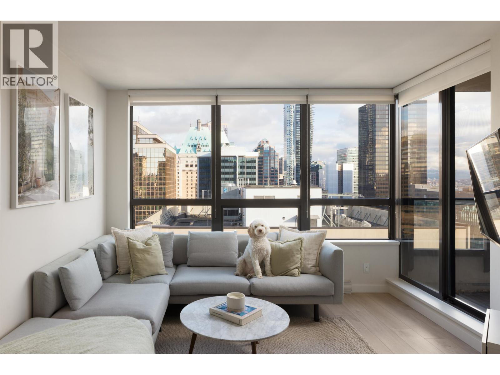 1916 938 Smithe Street, Vancouver, British Columbia  V6Z 3H8 - Photo 1 - R3091404