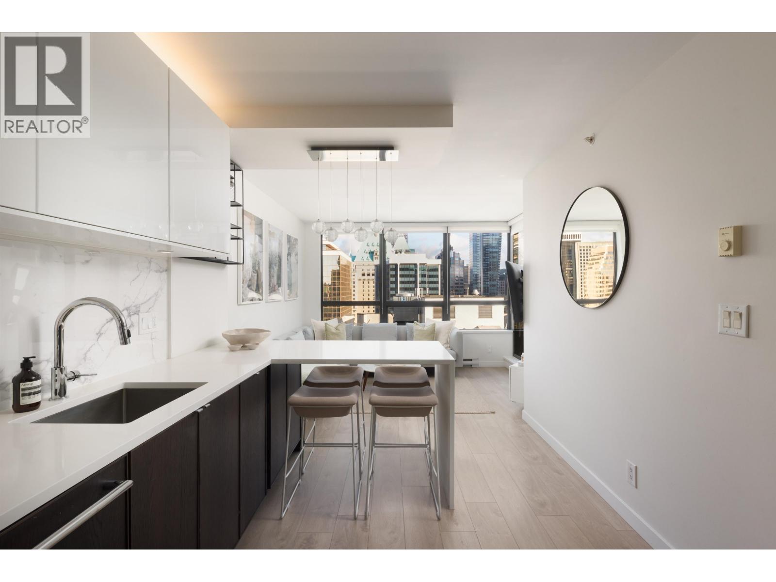 1916 938 Smithe Street, Vancouver, British Columbia  V6Z 3H8 - Photo 8 - R3091404