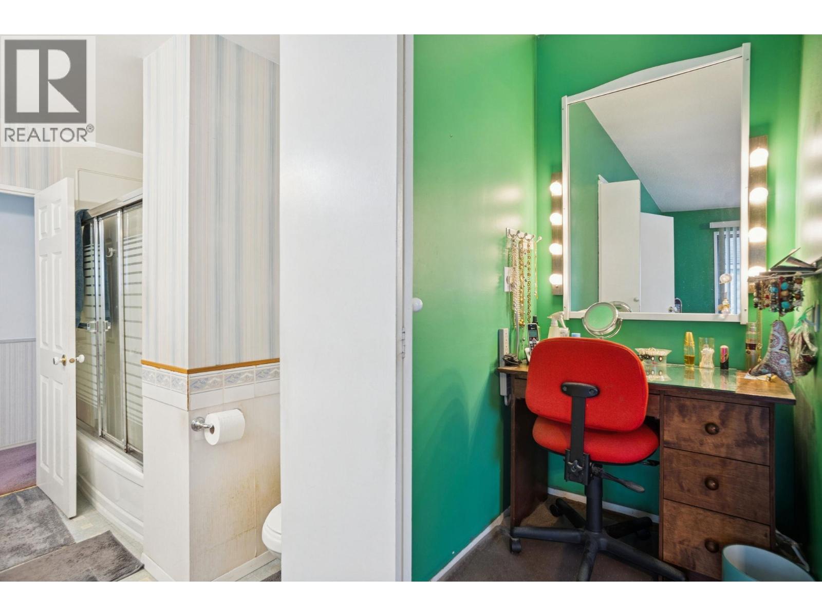 8264 14th Avenue, Burnaby, British Columbia  V3N 2B9 - Photo 18 - R3091398