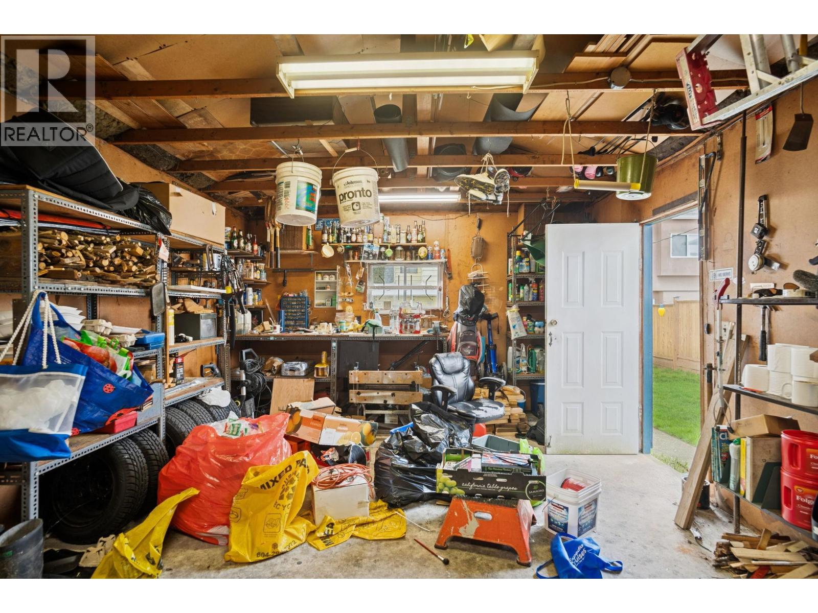 8264 14th Avenue, Burnaby, British Columbia  V3N 2B9 - Photo 26 - R3091398