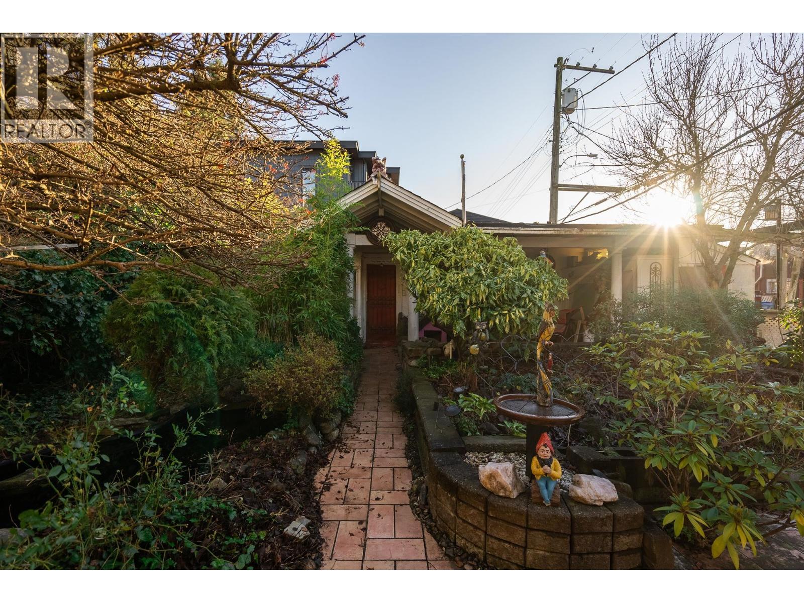 228 E 26th Avenue, Vancouver, British Columbia  V5V 2H3 - Photo 30 - R3091426