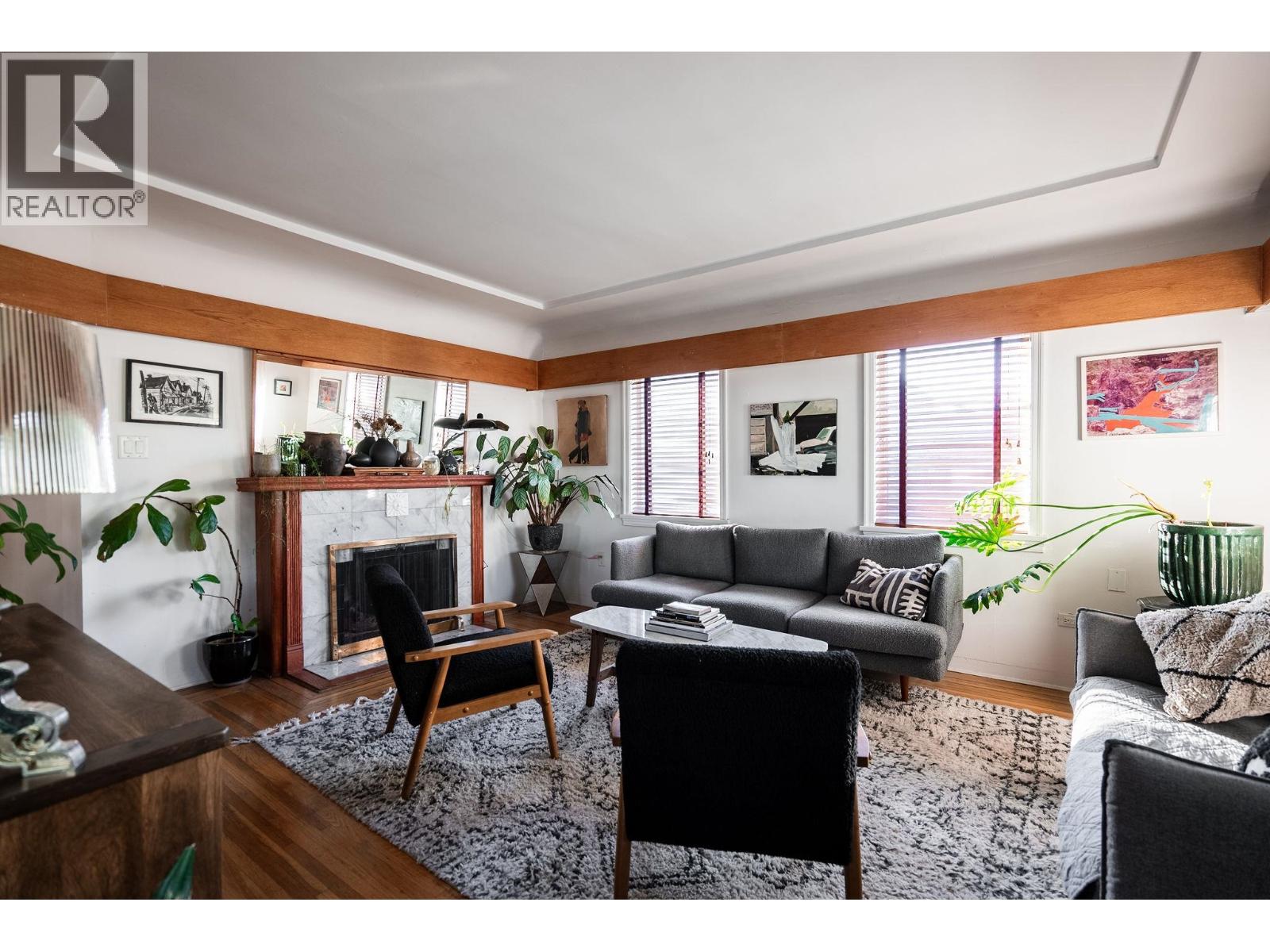 228 E 26th Avenue, Vancouver, British Columbia  V5V 2H3 - Photo 4 - R3091426