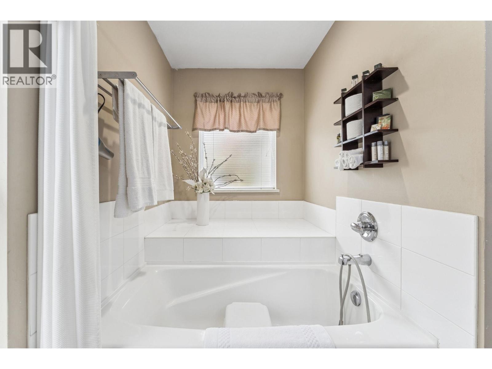 22337 Sharpe Avenue, Richmond, British Columbia  V6V 3C5 - Photo 24 - R3091428