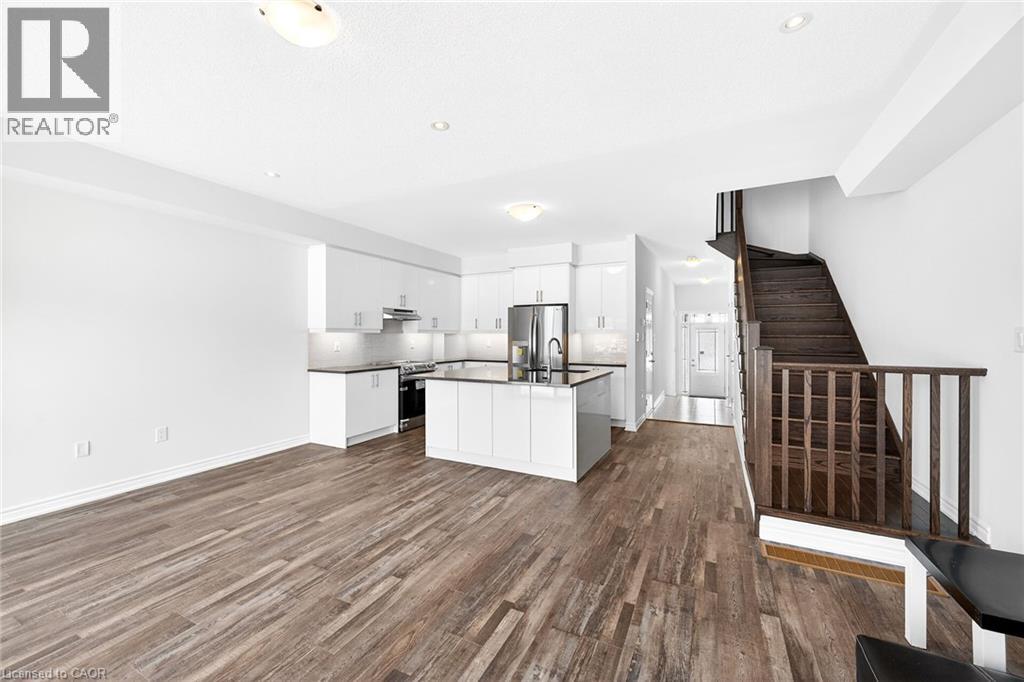 33 Admiral Road, Welland, Ontario  L3B 0H4 - Photo 8 - 40806063