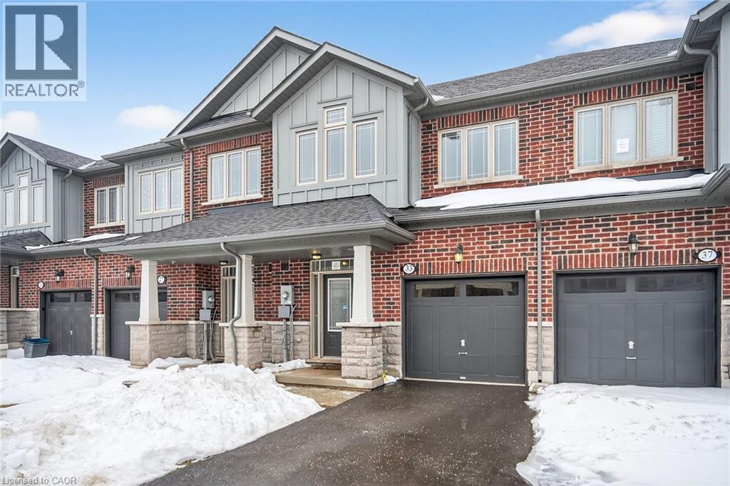 33 Admiral Road, Welland, Ontario  L3B 0H4 - Photo 2 - 40806063