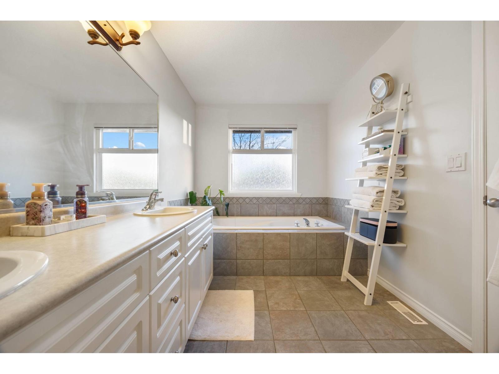 18962 68b Avenue, Surrey, British Columbia  V4N 5J9 - Photo 21 - R3090567