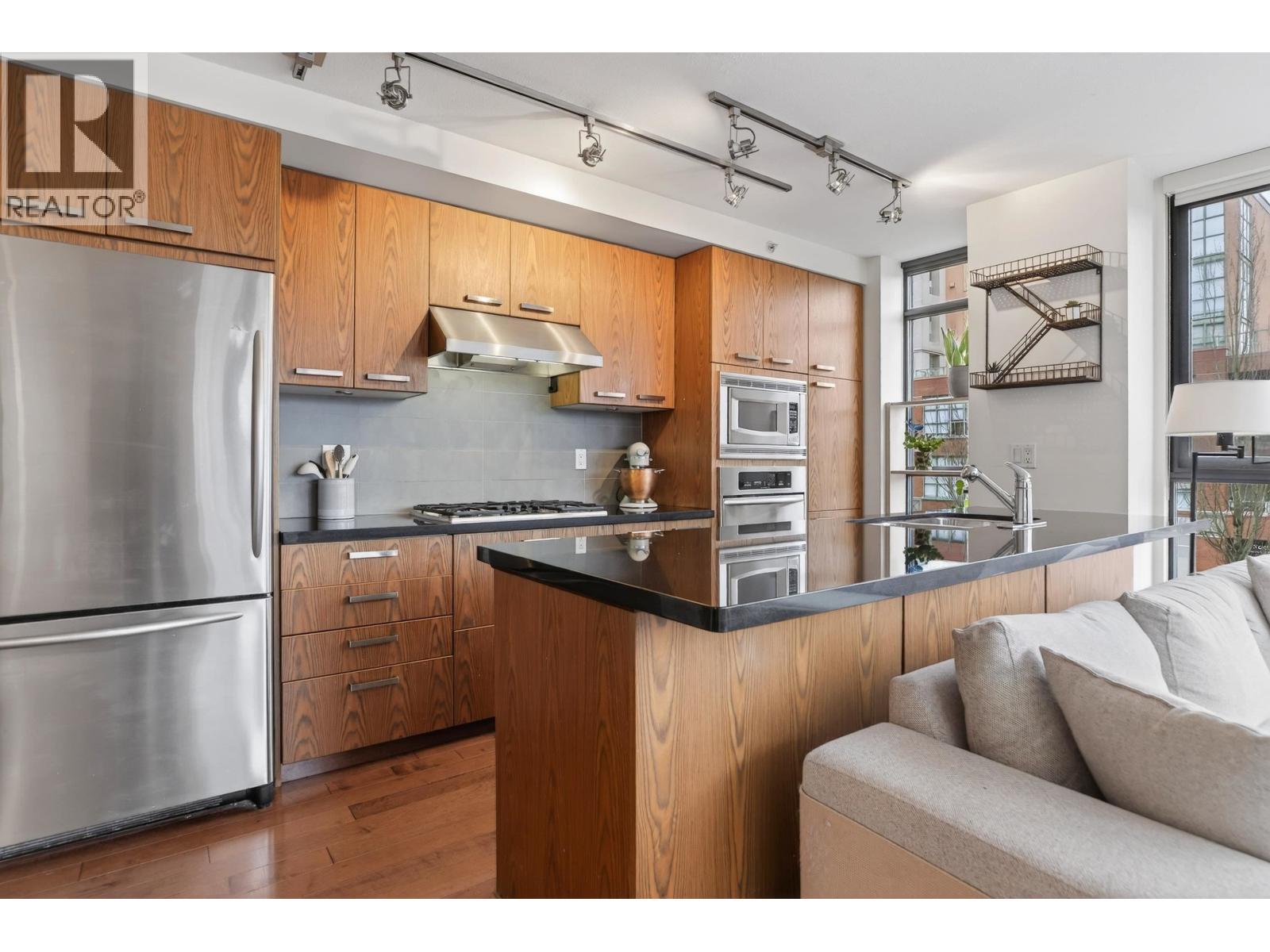 207 3228 Tupper Street, Vancouver, British Columbia  V5Z 4S7 - Photo 9 - R3091180