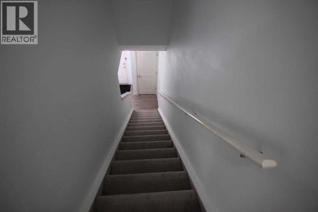 337 Copperpond Landing Se, Calgary, Alberta  T2Z 1G6 - Photo 12 - A2287168