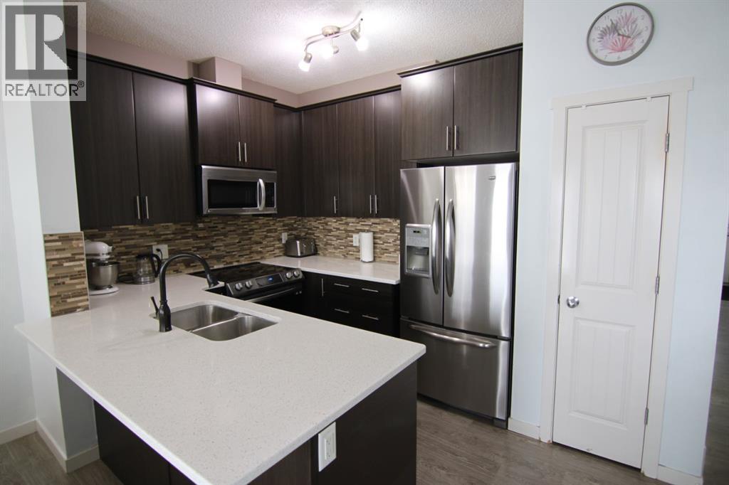 337 Copperpond Landing Se, Calgary, Alberta  T2Z 1G6 - Photo 8 - A2287168