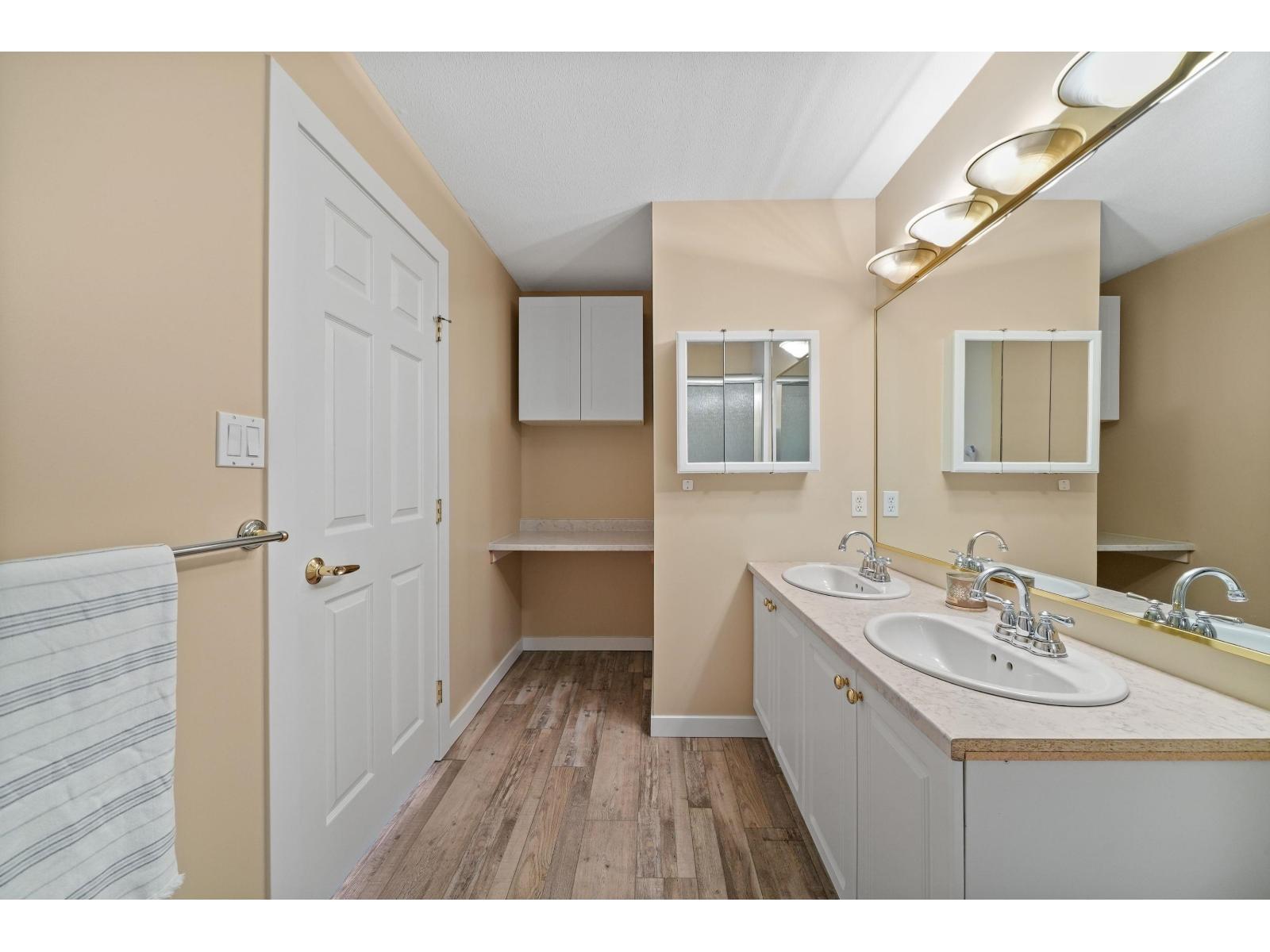 62 6885 184 Street, Surrey, British Columbia  V3S 9G1 - Photo 12 - R3091370