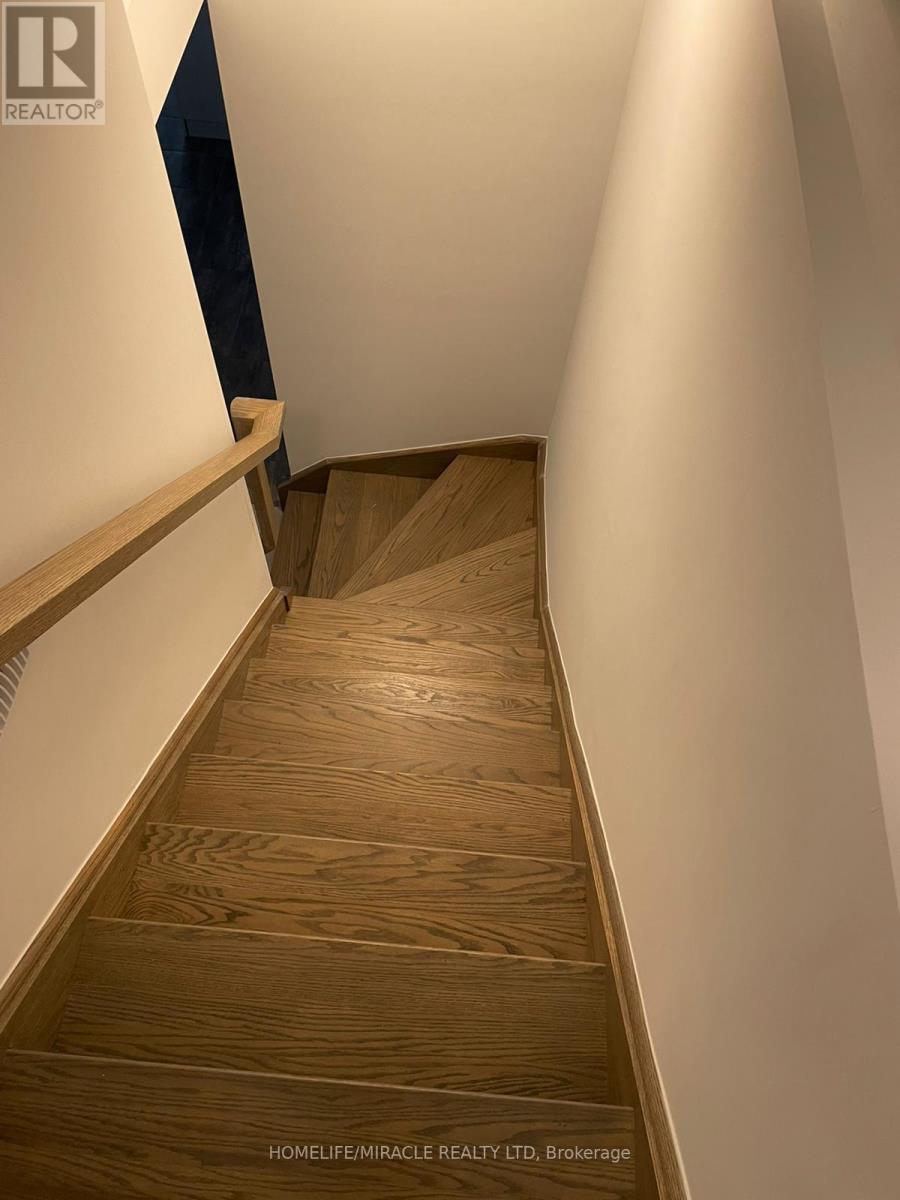 191 Franklin Trail, Barrie, Ontario  L9J 0J1 - Photo 15 - S12800138