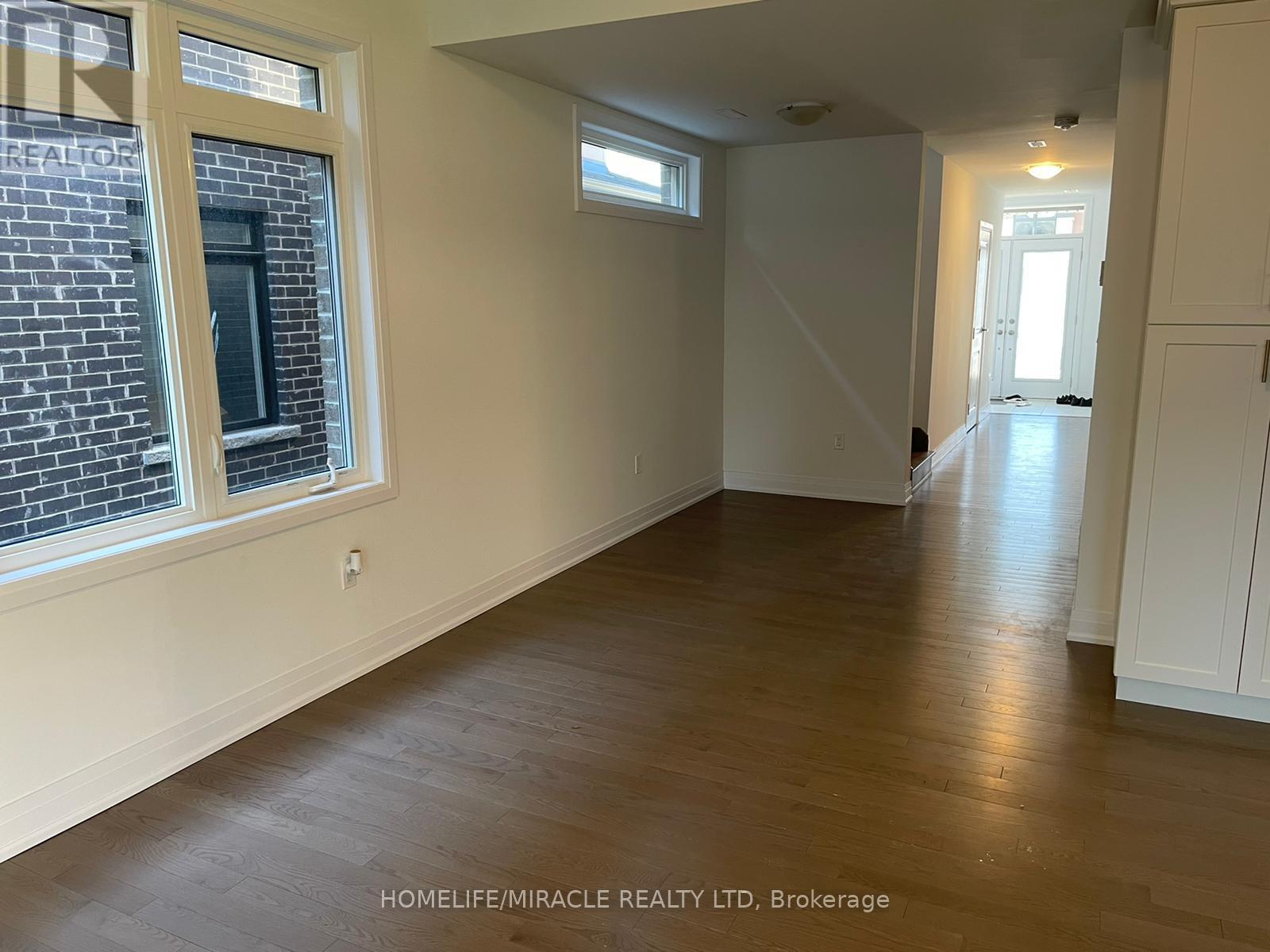 191 Franklin Trail, Barrie, Ontario  L9J 0J1 - Photo 2 - S12800138