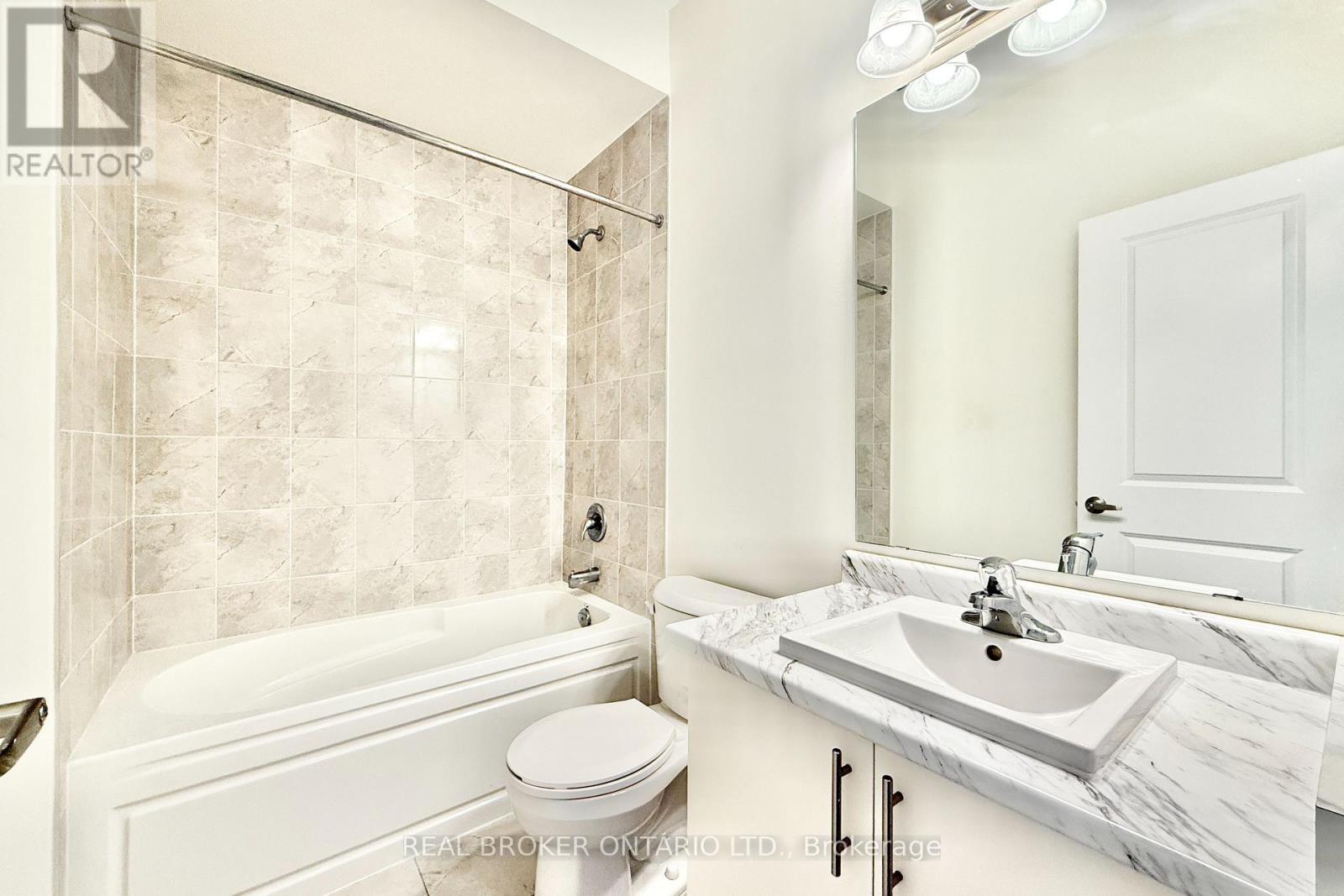 16 Tay Lane, Richmond Hill, Ontario  L4S 1N7 - Photo 42 - N12798772