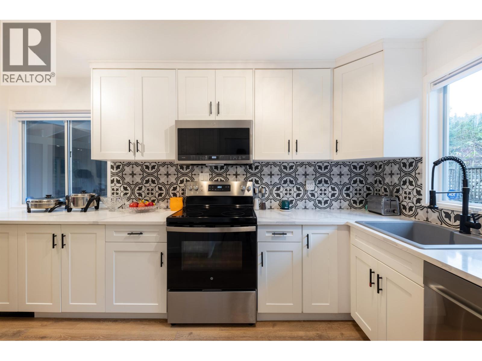 Listing image 8