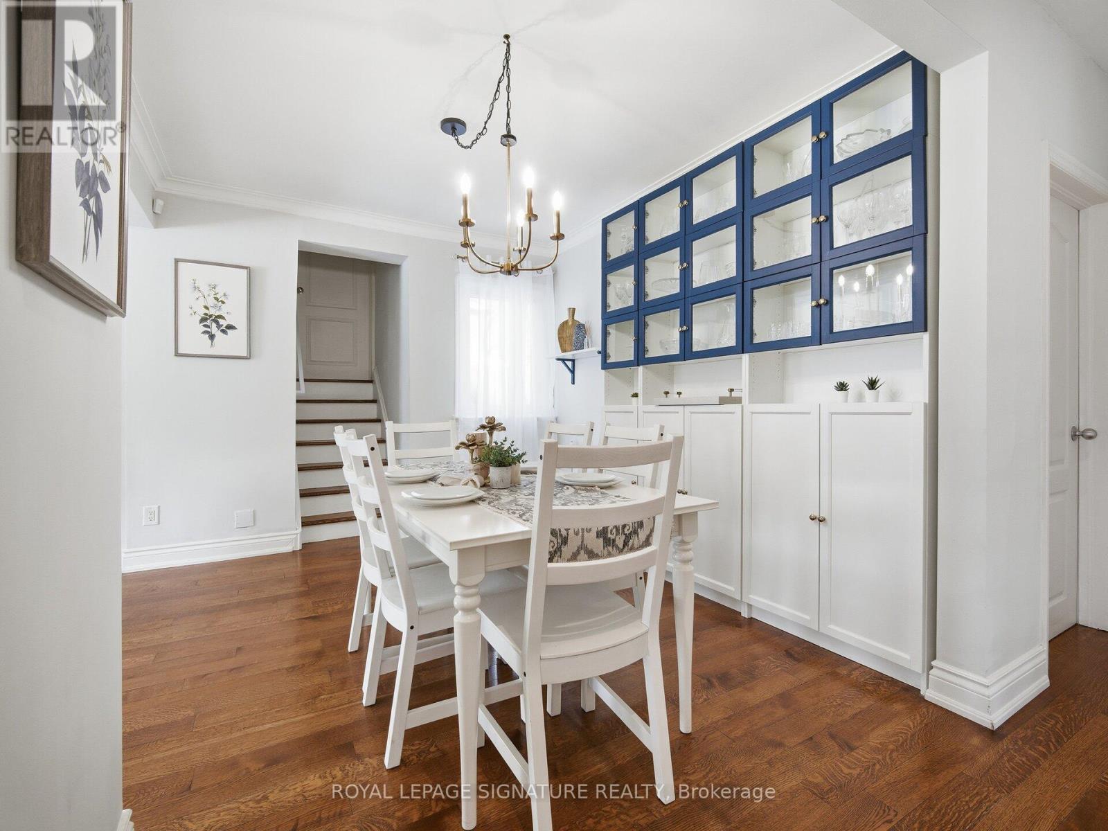 205 Prince Edward Drive S, Toronto, Ontario  M8Y 3X1 - Photo 7 - W12799882