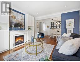 205 PRINCE EDWARD DRIVE S, Toronto, Ontario