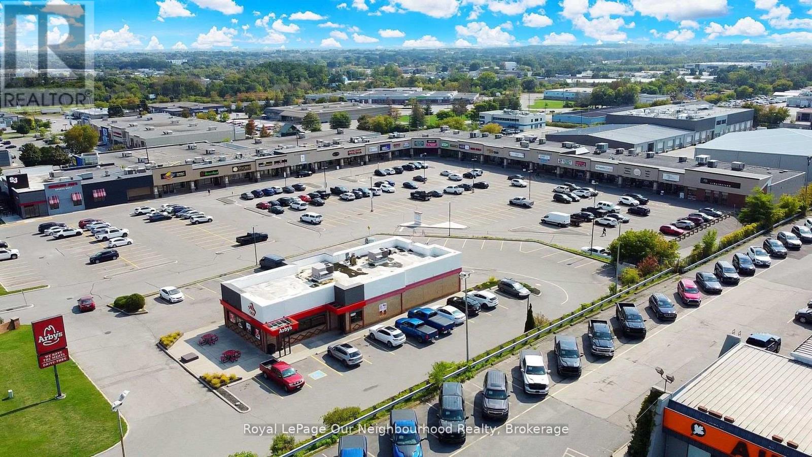 232-233 - 1135 Lansdowne Street W, Peterborough (Otonabee Ward 1), Ontario  K9J 7M2 - Photo 2 - X12800216