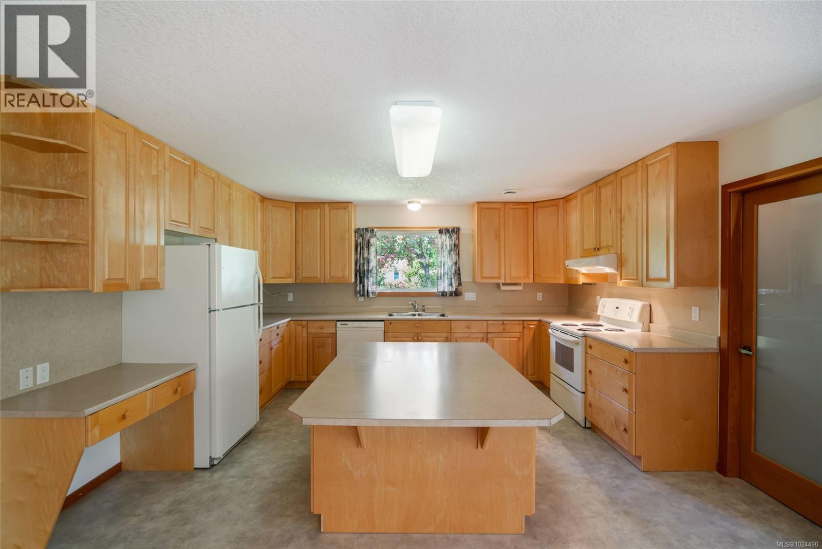 321 Mill Rd, Qualicum Beach, British Columbia  V9K 1J1 - Photo 16 - 1024490