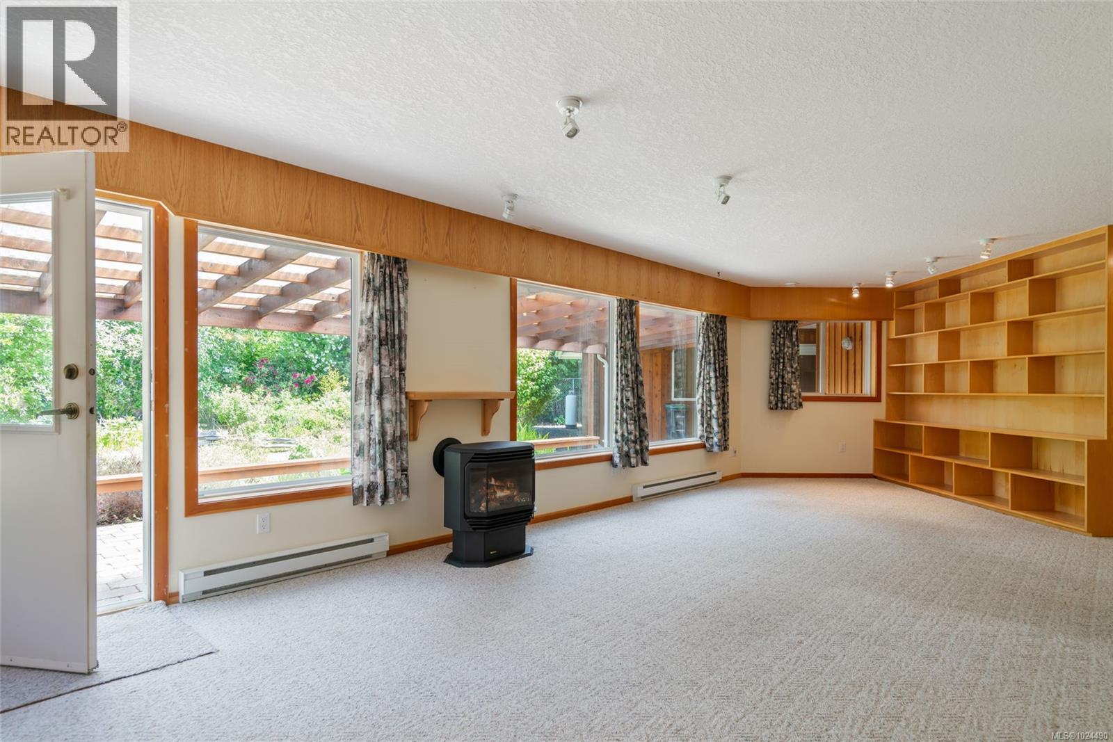 321 Mill Rd, Qualicum Beach, British Columbia  V9K 1J1 - Photo 10 - 1024490