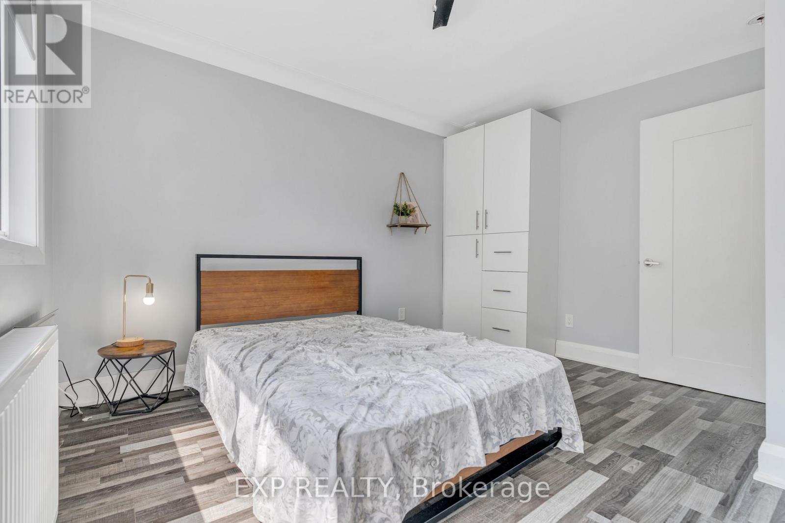 124 Marier Avenue, Ottawa, Ontario  K1L 5S1 - Photo 18 - X12800186