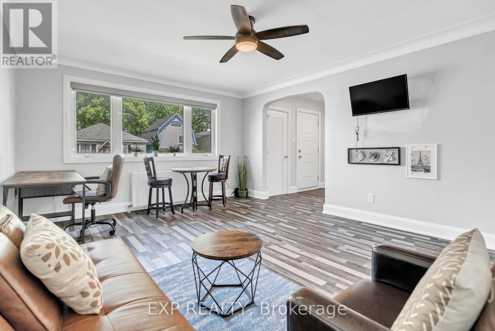 124 Marier Avenue, Ottawa, Ontario  K1L 5S1 - Photo 6 - X12800186