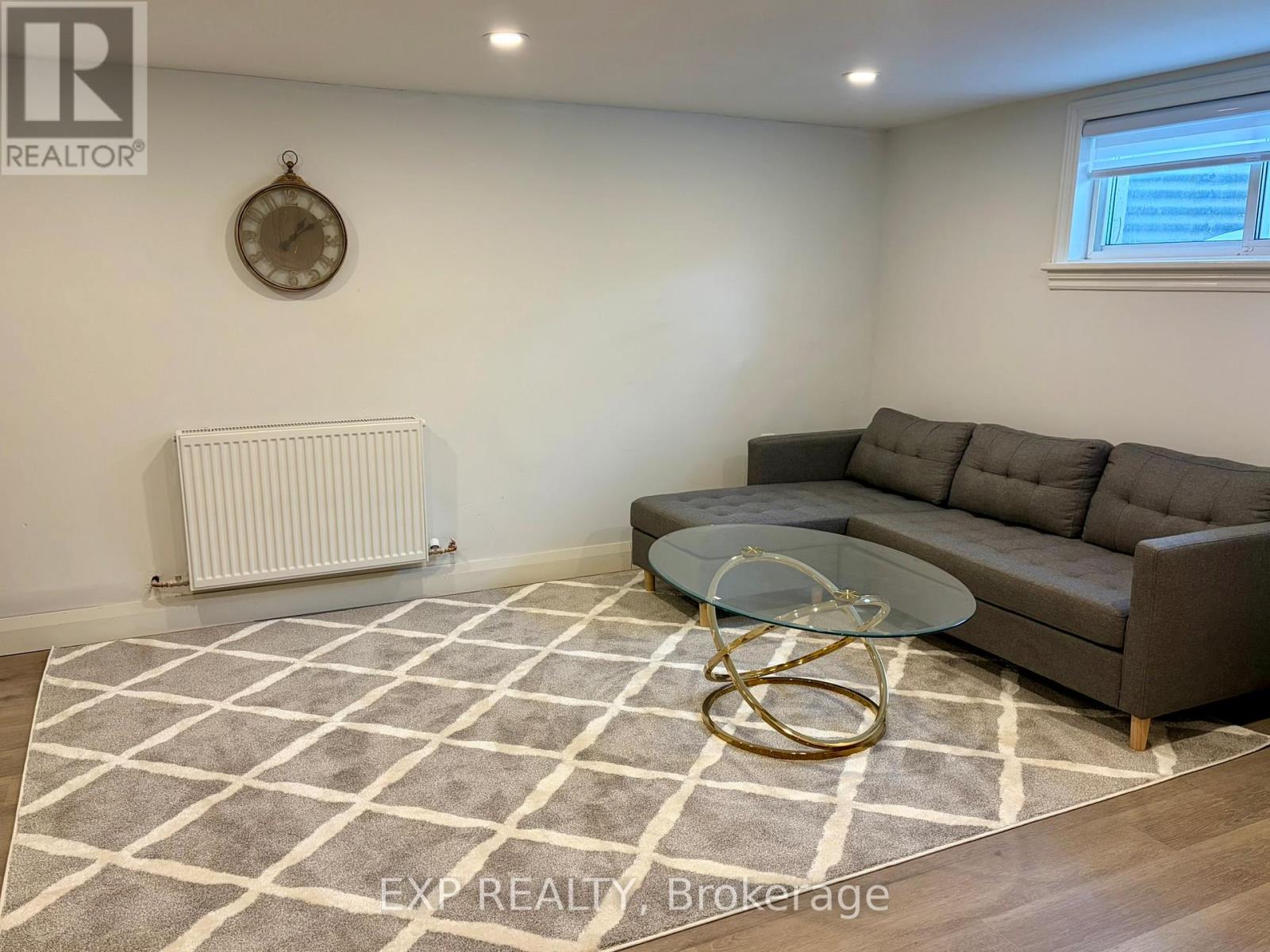 126 1/2 Marier Avenue, Ottawa, Ontario  K1L 5S1 - Photo 7 - X12800188