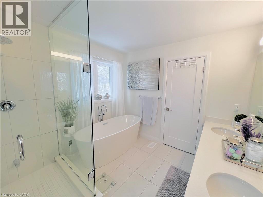 100 Shady Oaks Trail, Hamilton, Ontario  L9B 0K6 - Photo 25 - 40805363