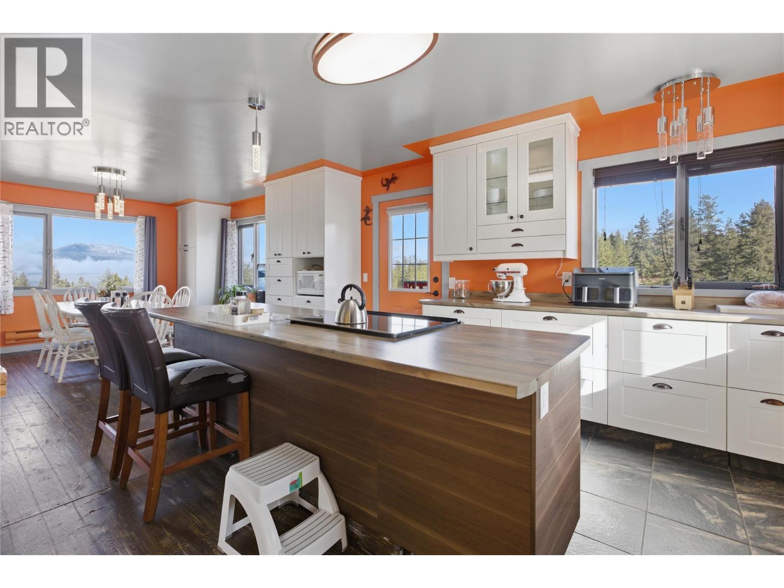 3913 Lemky Road, Pritchard, British Columbia V0E 2P0 - Photo 22 - 10376343