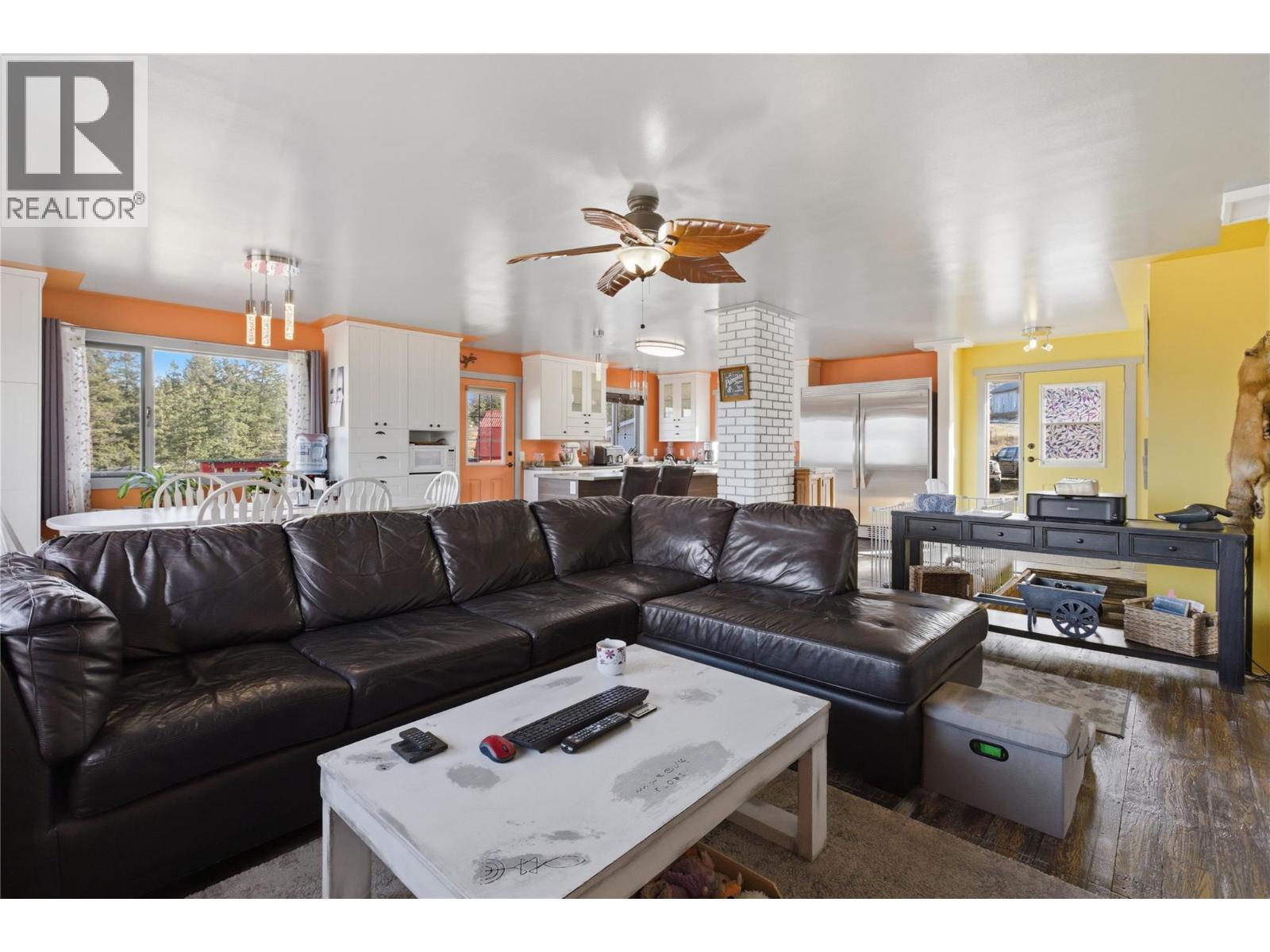 3913 Lemky Road, Pritchard, British Columbia V0E 2P0 - Photo 19 - 10376343