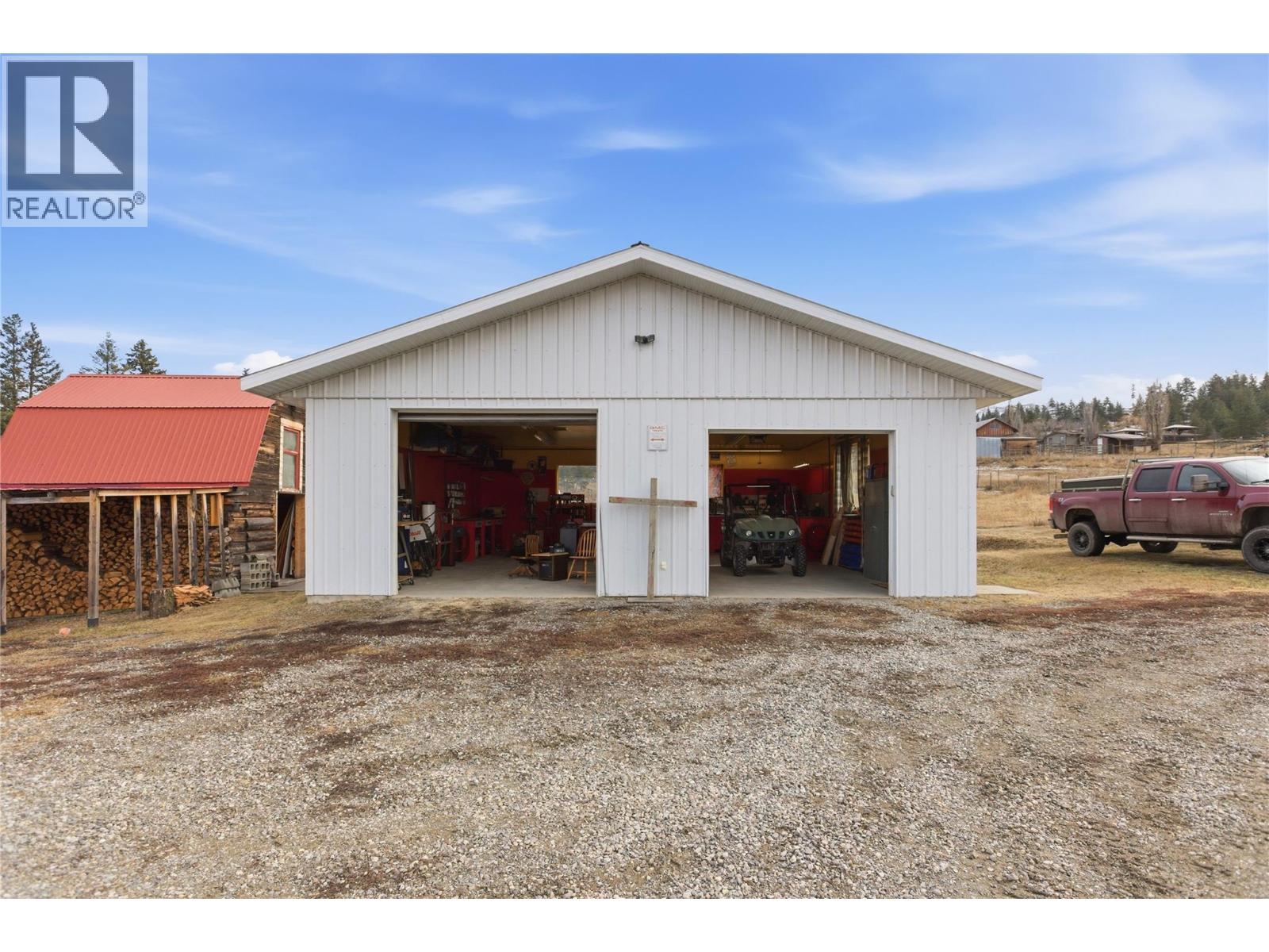 3913 Lemky Road, Pritchard, British Columbia V0E 2P0 - Photo 3 - 10376343