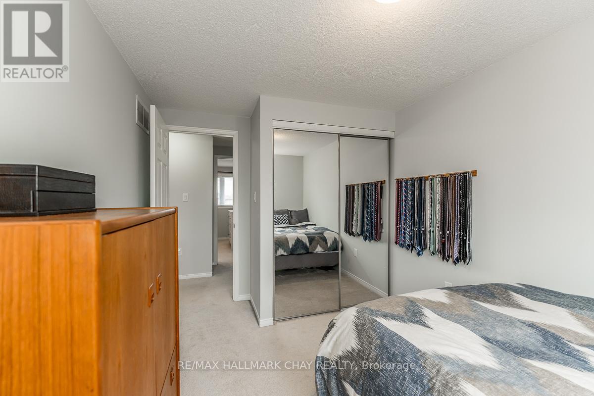 50 Raymond Crescent, Barrie, Ontario  L4N 0X6 - Photo 19 - S12800168