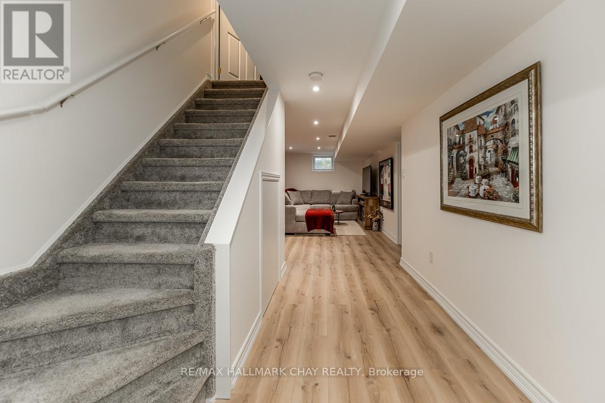 50 Raymond Crescent, Barrie, Ontario  L4N 0X6 - Photo 20 - S12800168