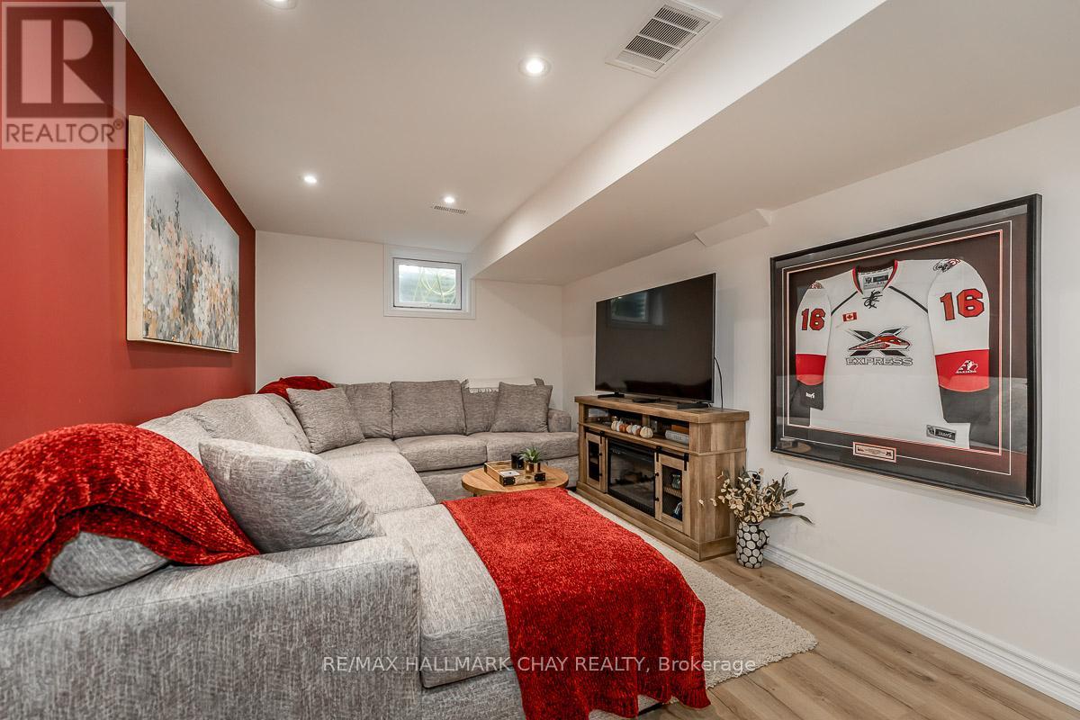 50 Raymond Crescent, Barrie, Ontario  L4N 0X6 - Photo 22 - S12800168