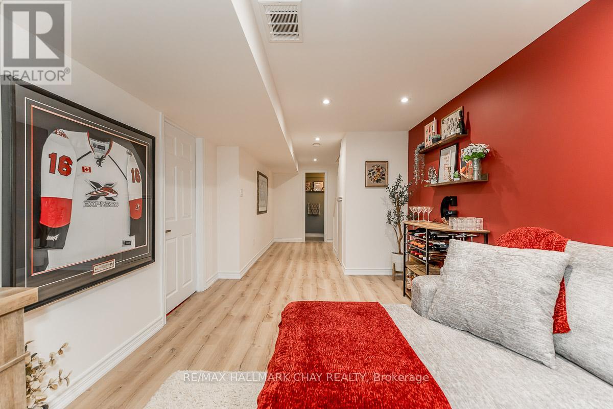 50 Raymond Crescent, Barrie, Ontario  L4N 0X6 - Photo 23 - S12800168