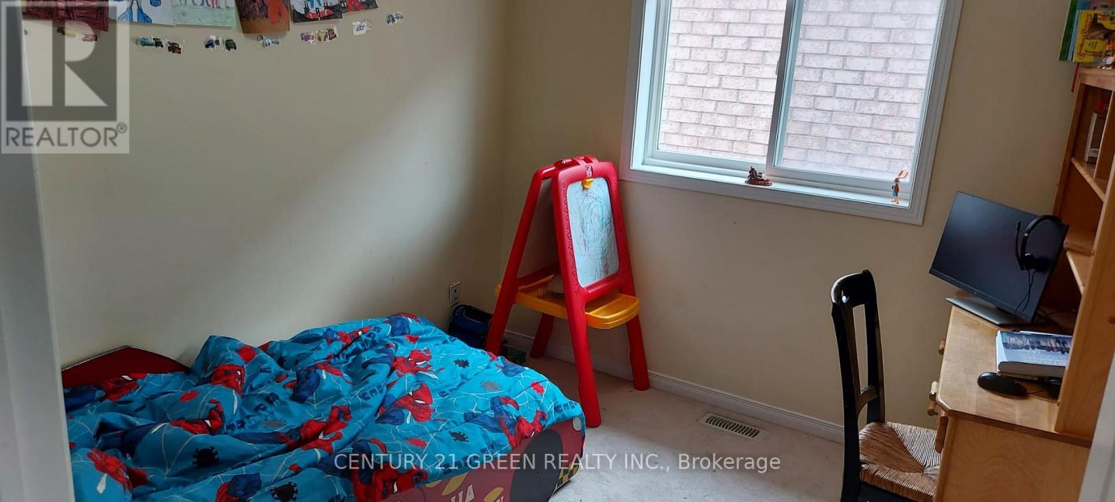 Upper - 33 Bramfield Street, Brampton (Fletcher's Meadow), Ontario  L7A 2W1 - Photo 12 - W12800156