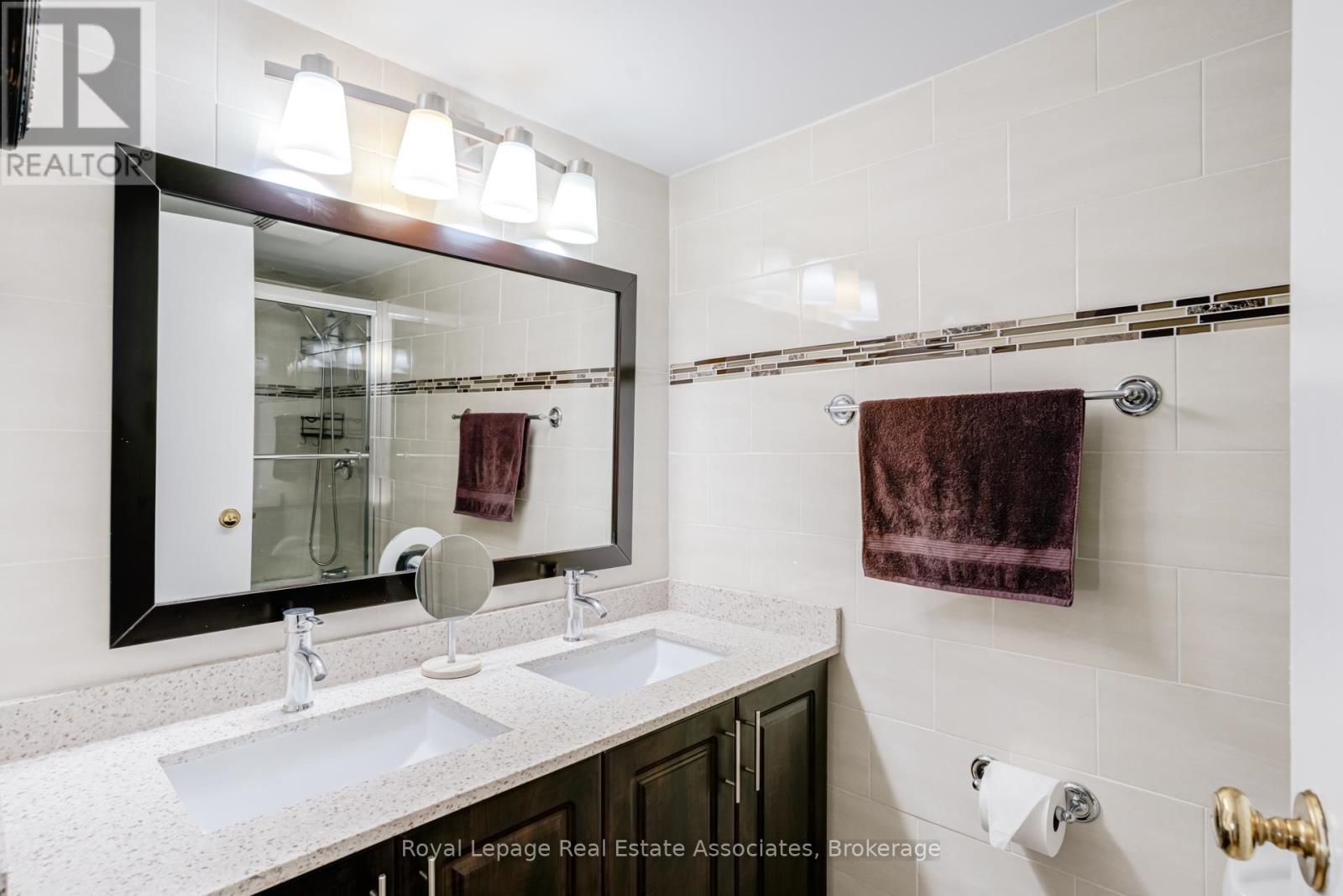 1006 - 3650 Kaneff Crescent, Mississauga, Ontario  L5A 4A1 - Photo 15 - W12800178