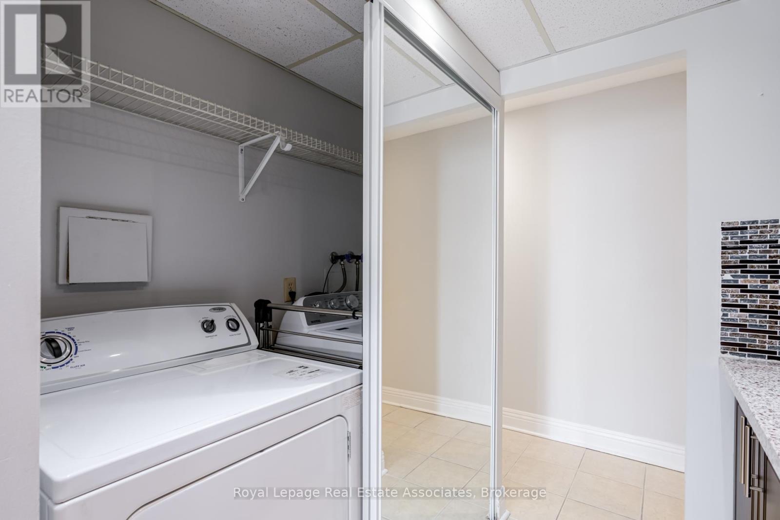 1006 - 3650 Kaneff Crescent, Mississauga, Ontario  L5A 4A1 - Photo 17 - W12800178