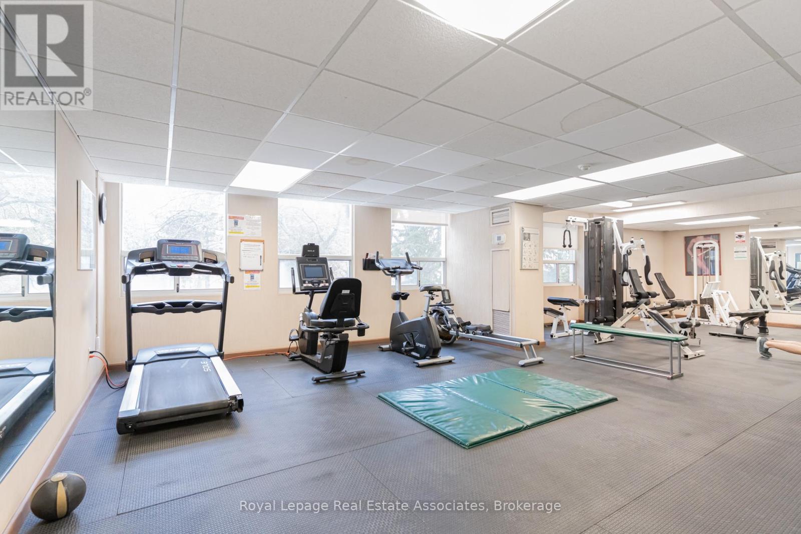 1006 - 3650 Kaneff Crescent, Mississauga, Ontario  L5A 4A1 - Photo 19 - W12800178