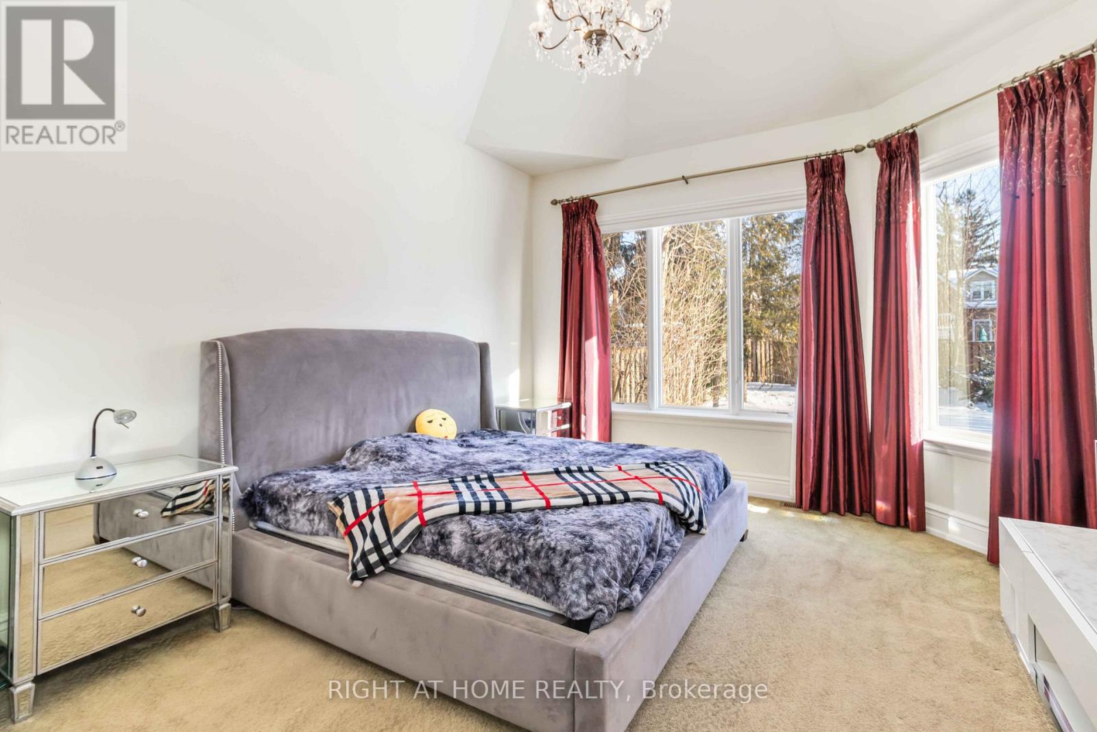 25 Oakwood Avenue S, Mississauga, Ontario  L5G 3L2 - Photo 20 - W12800208