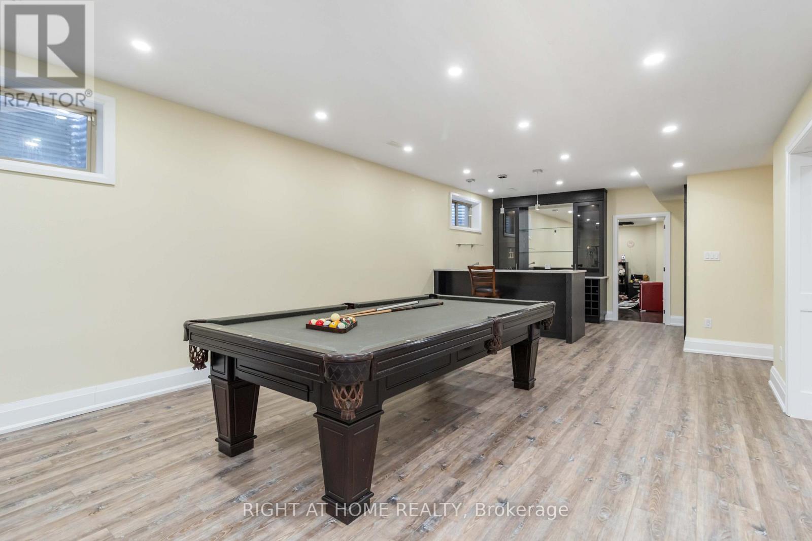 25 Oakwood Avenue S, Mississauga, Ontario  L5G 3L2 - Photo 42 - W12800208