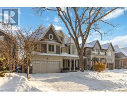 25 OAKWOOD AVENUE S, Mississauga, Ontario