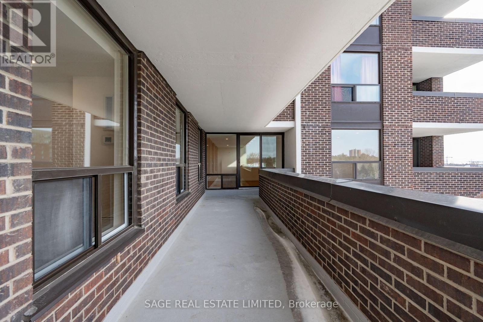 707 - 1515 Lakeshore Road E, Mississauga, Ontario  L5E 3E3 - Photo 30 - W12800210