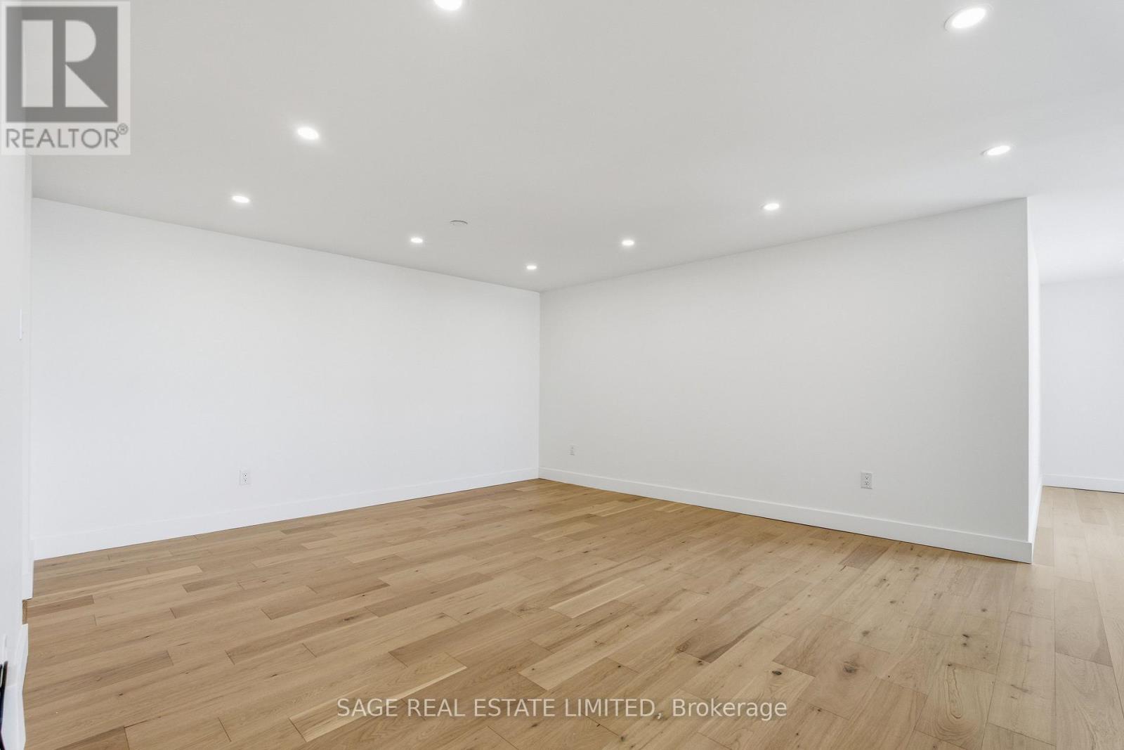 707 - 1515 Lakeshore Road E, Mississauga, Ontario  L5E 3E3 - Photo 7 - W12800210